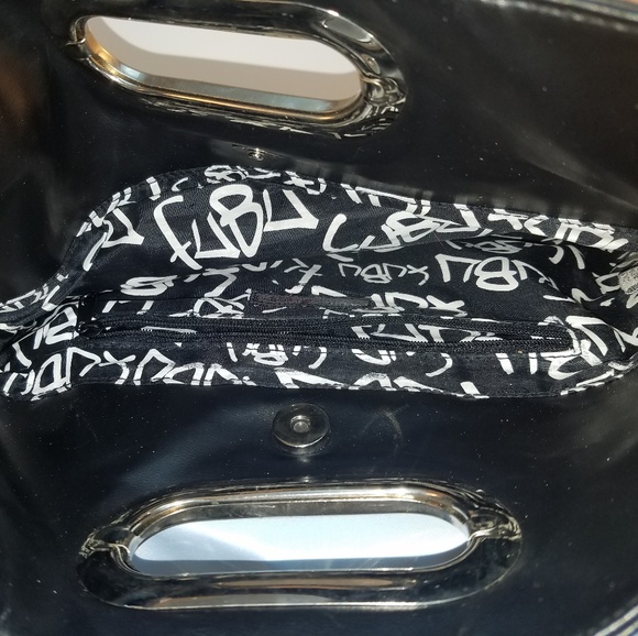 Ladies Handbag - Picture 3 of 3